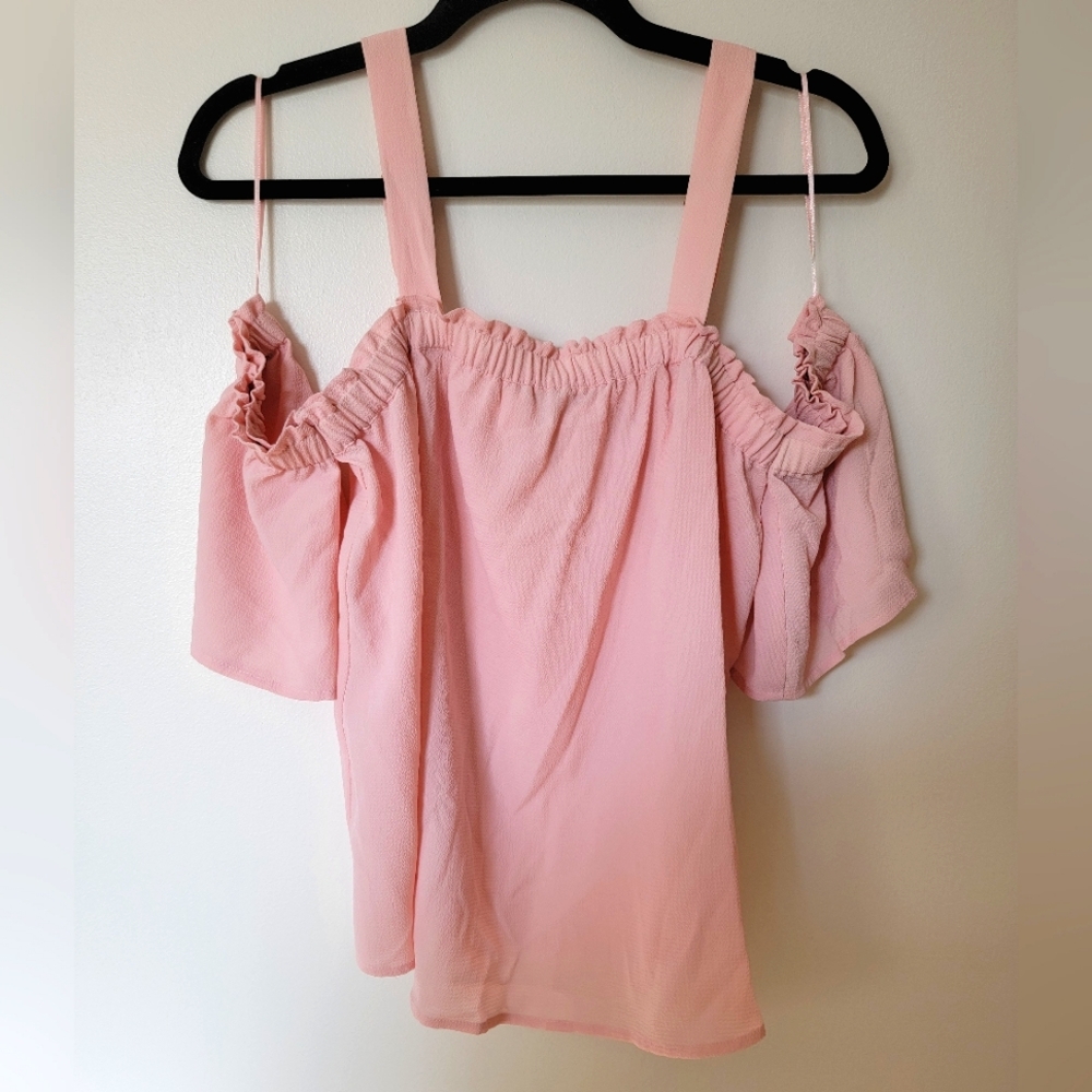 Candies open shoulder top